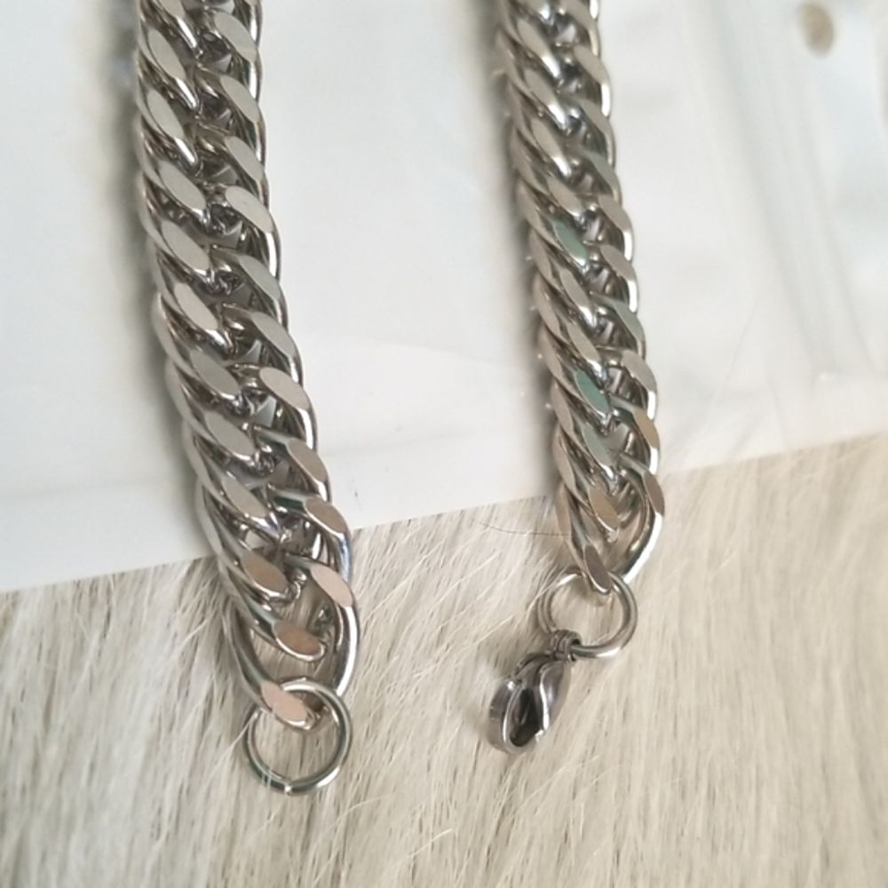 Stainless Steel Bracelet - Picture 2 of 4